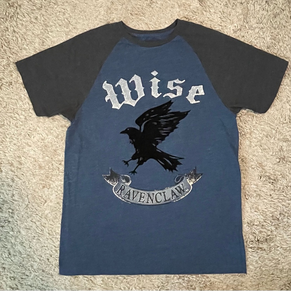 The Wizarding World of Harry Potter Universal Studios Ravenclaw Short Sleeve Tee